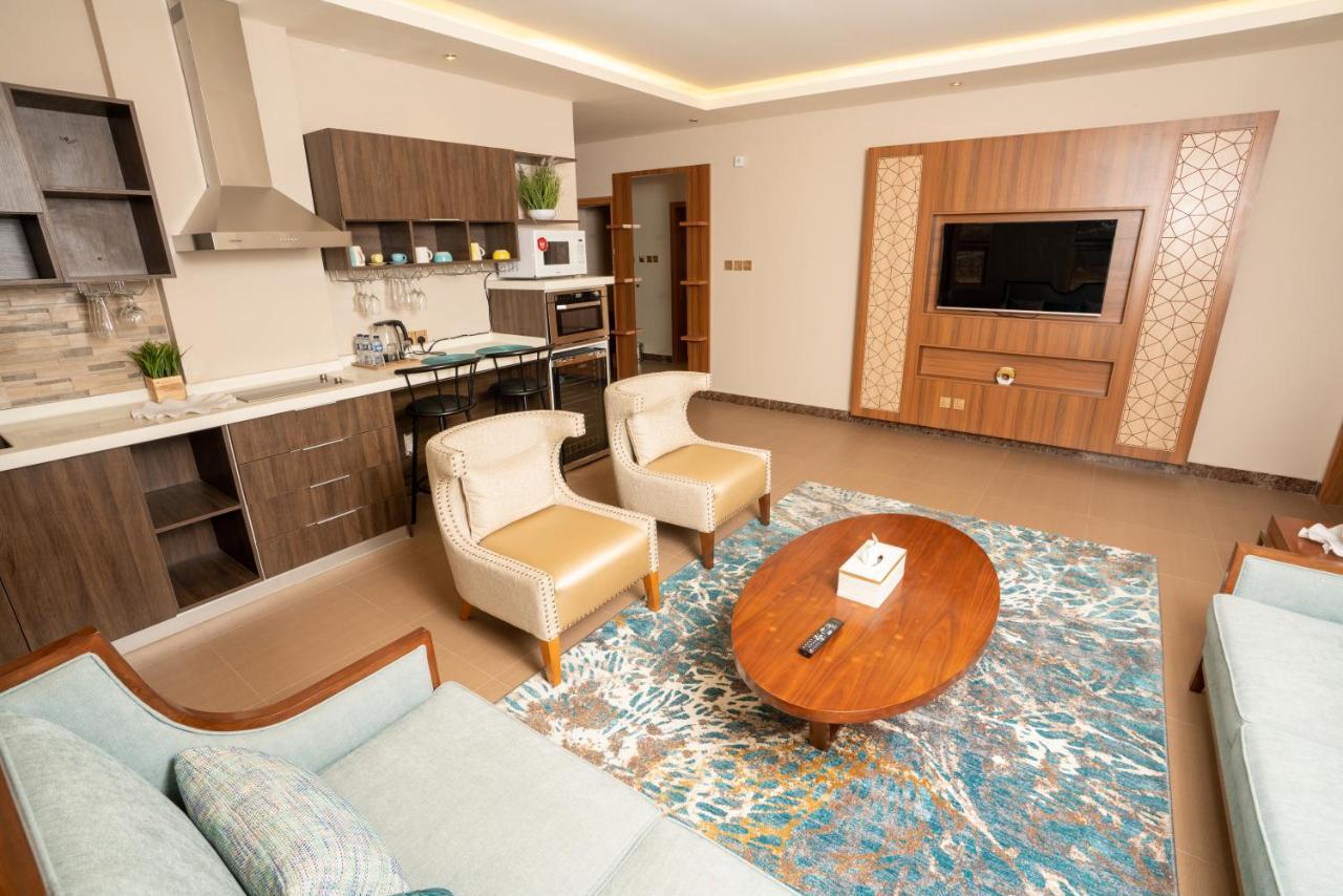 Suite Blue Dammám Kültér fotó